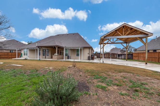 Building Photo - 229 Big Bend Path