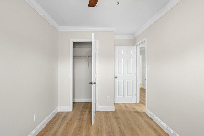 Building Photo - 22613 Mattingly St