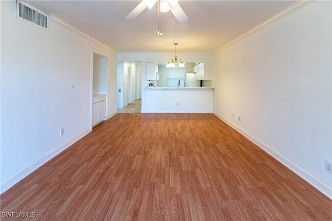 Building Photo - 108 Pebble Shores Dr