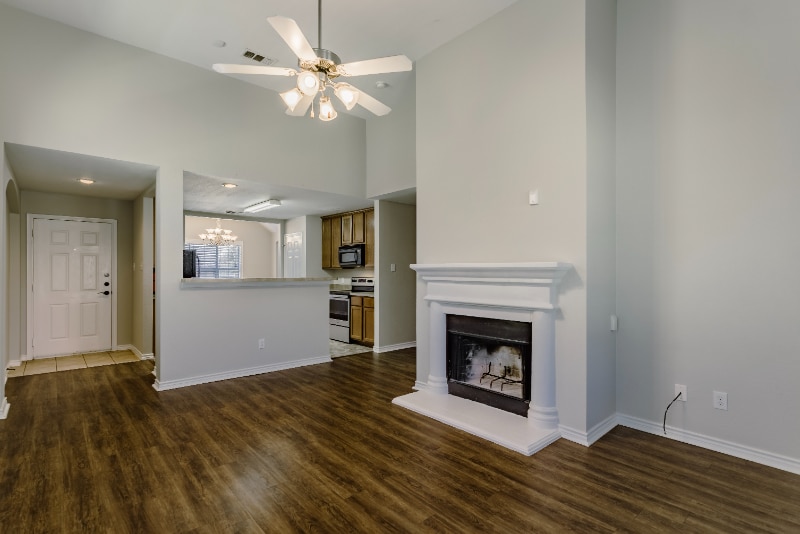 Building Photo - 8915 Wild Rose Ln