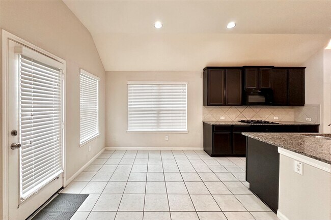 Building Photo - 26950 Churchill Gate Ln