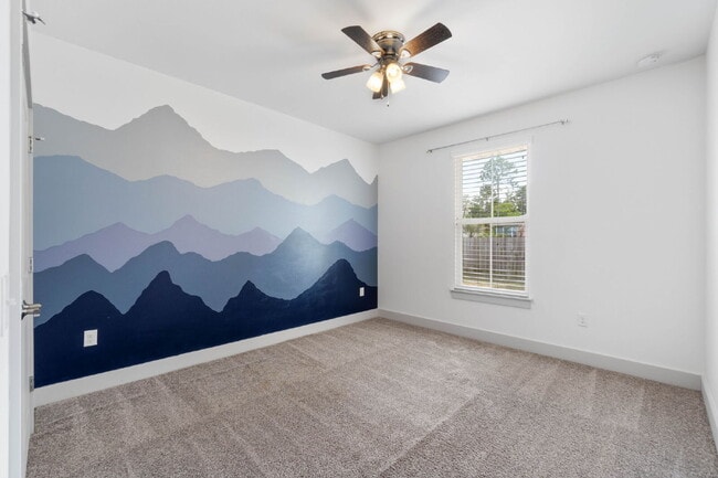 Building Photo - 4464 Goldfinch Way