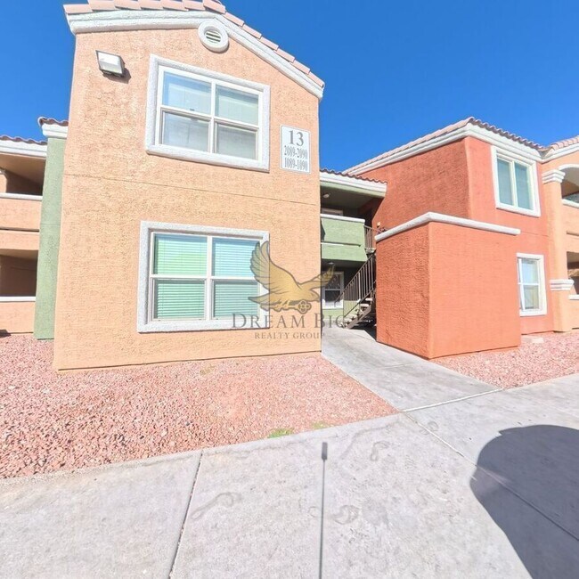 Building Photo - 8101 W Flamingo Rd