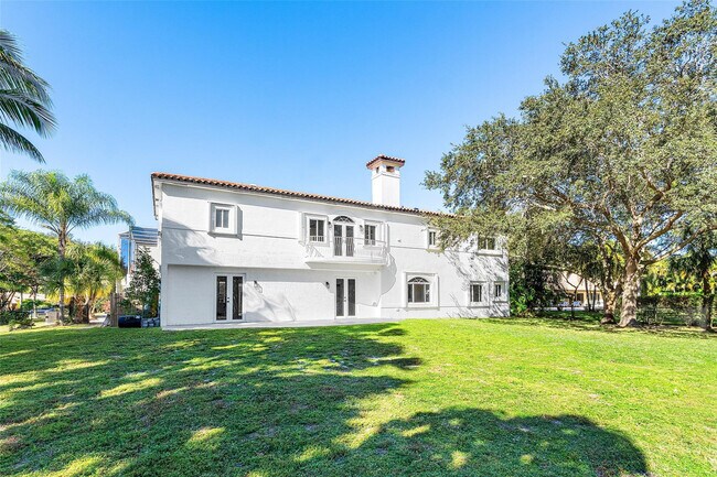 Building Photo - 7132 NW 62nd Terrace