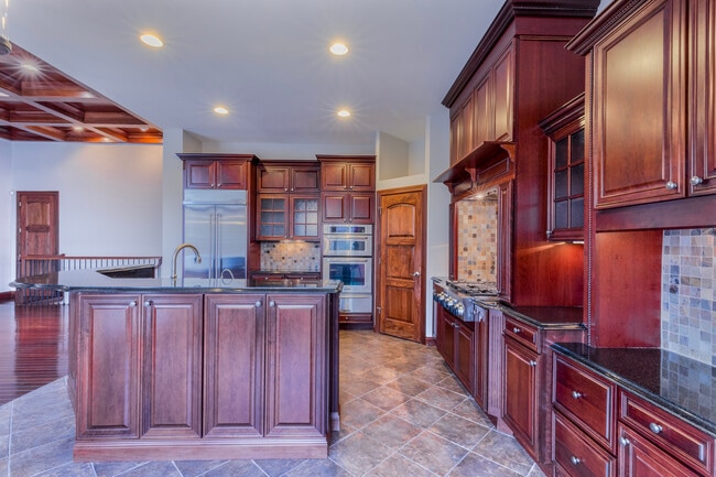 Building Photo - 1991 Chesterfield Ridge Cir