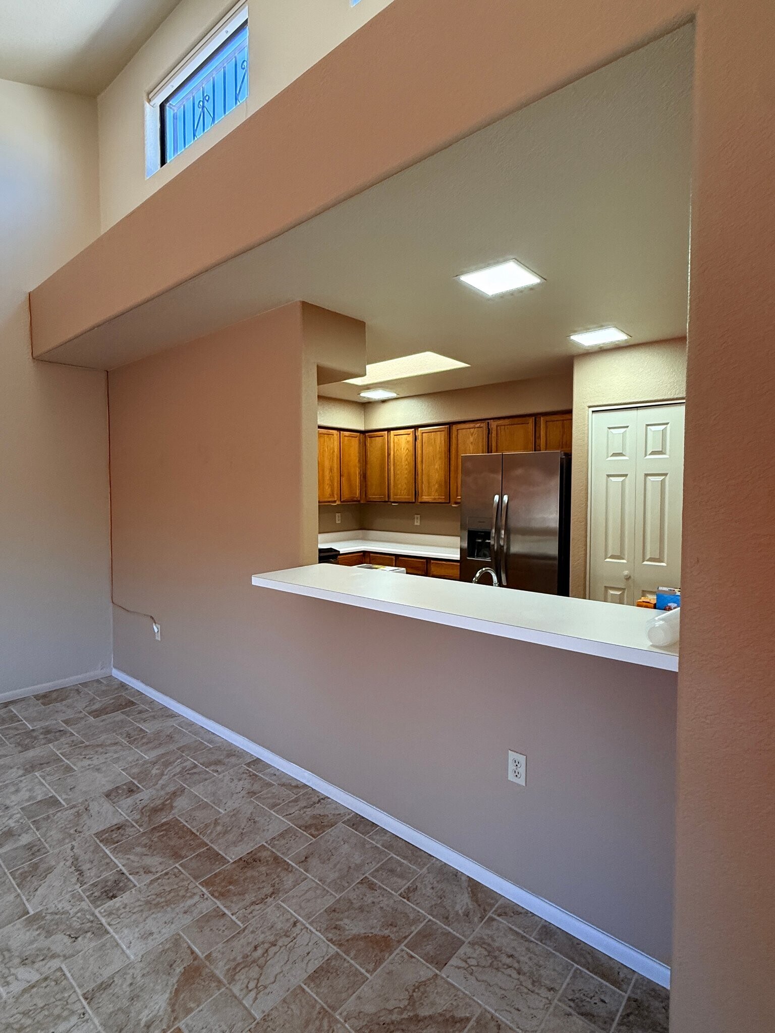 Building Photo - 8631 N Little Oak Ln