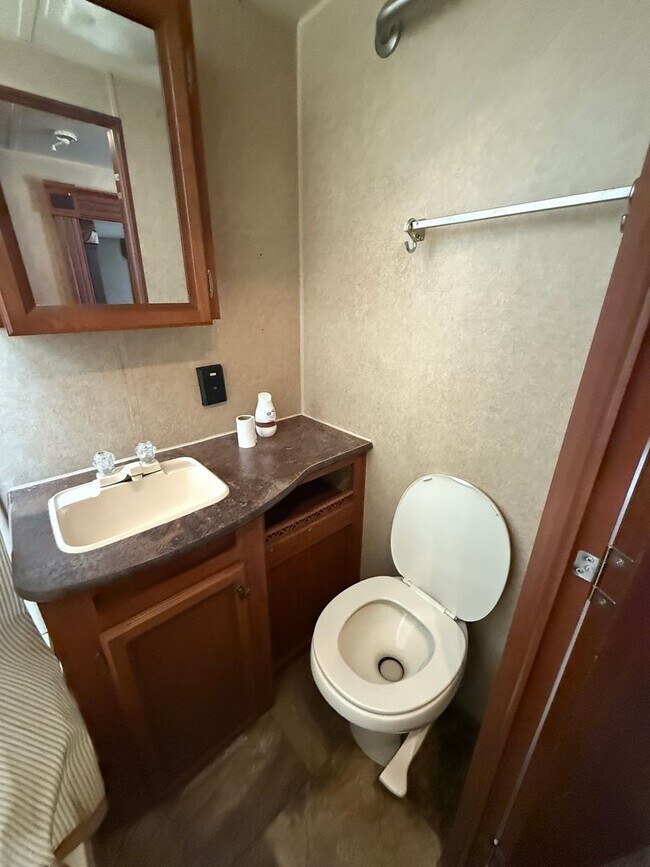 Building Photo - Elizabeth's RV Park