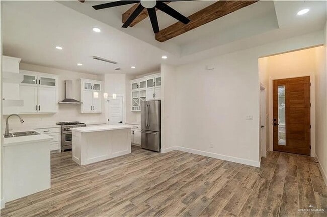 Building Photo - 12 W Tomatillo Dr