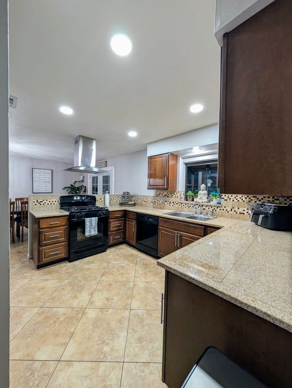 Building Photo - 3709 W Tuckey Ln