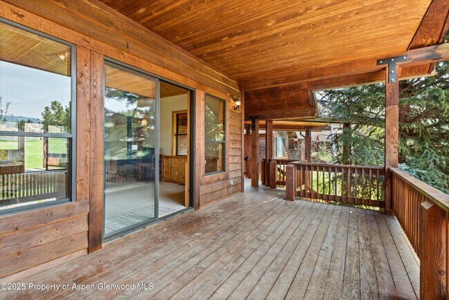 Building Photo - 17 Dakota Ct