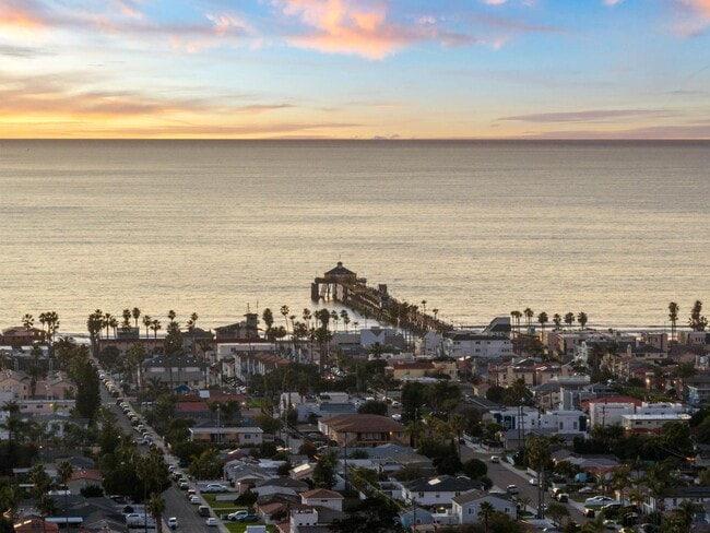 Building Photo - 765 Elkwood Ave