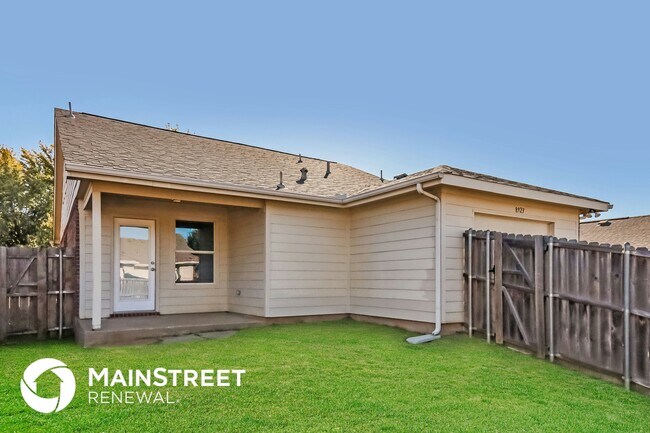 Building Photo - 8923 Redford Rd