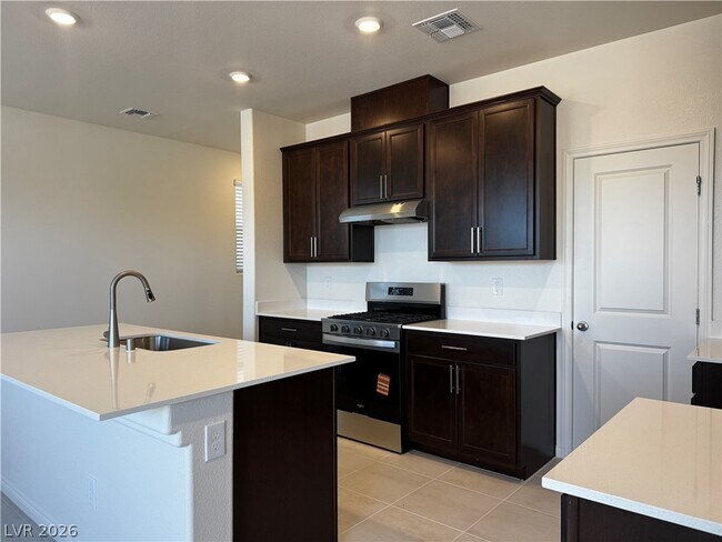 Building Photo - 9250 Innot Ave