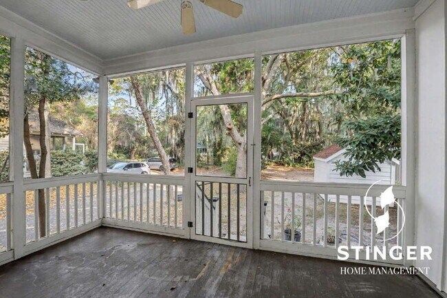 Building Photo - 2677 Broad St