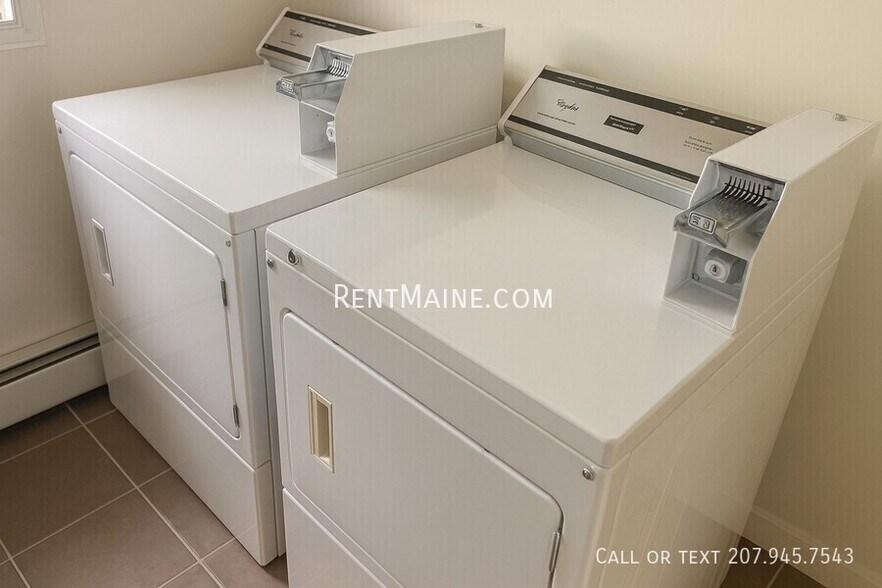 Building Photo - 103 Cony St