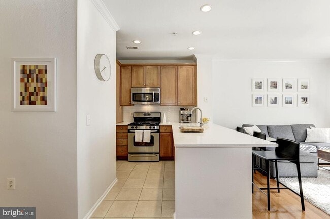 Building Photo - 11800 Old Georgetown Rd