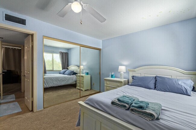 Building Photo - 2326 W Lompoc Cir