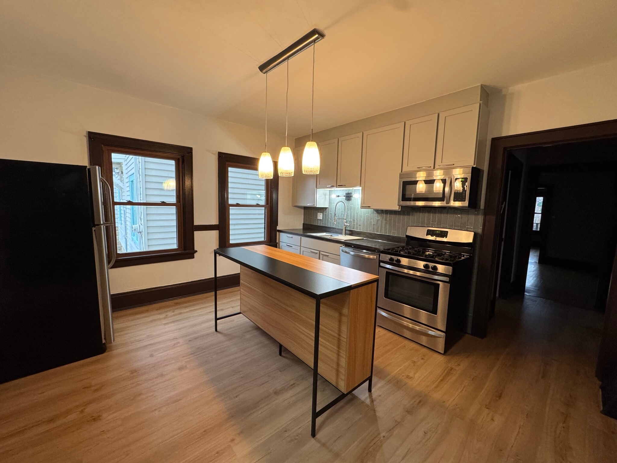 Building Photo - 2516 S Brisbane Ave