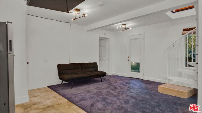 Building Photo - 26776 CA-189