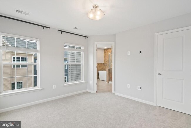 Building Photo - 9288 Kos Ln