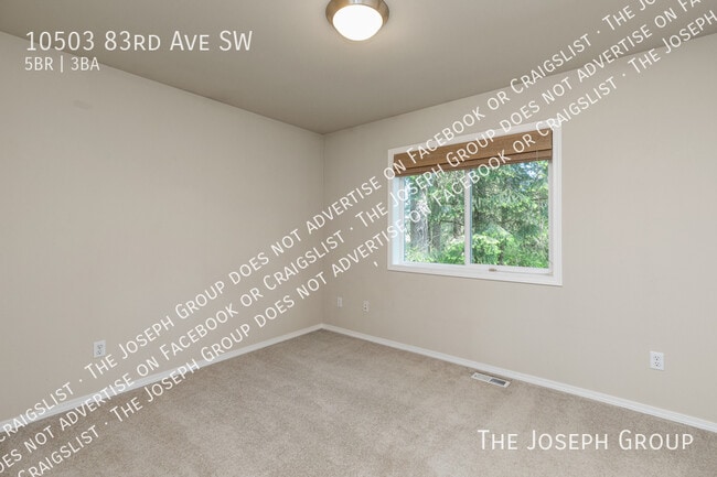 Building Photo - 10503 83rd Ave SW