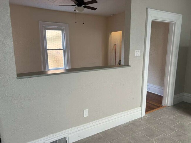 Building Photo - 108 Stamm Ave