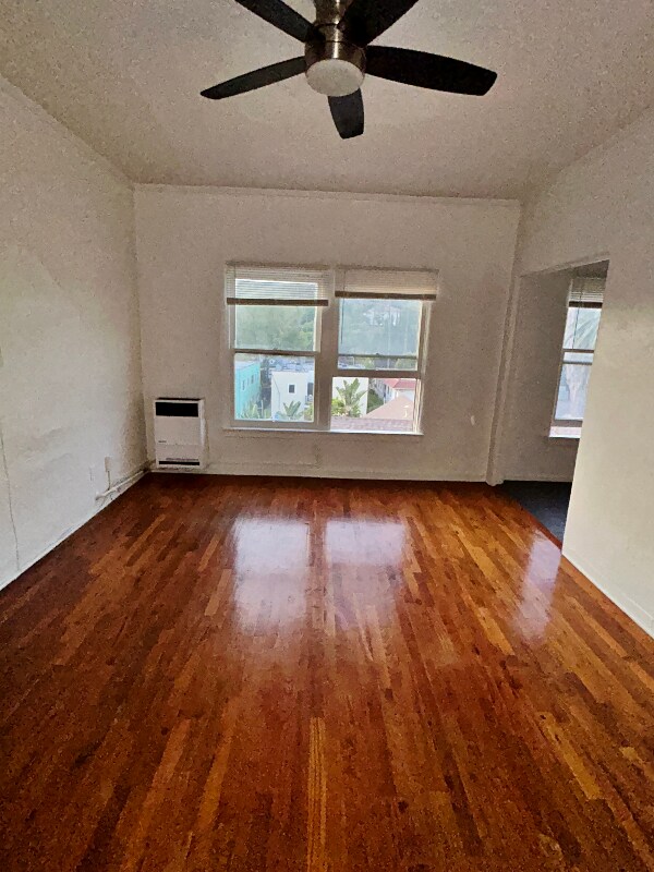 Primary Photo - 1845 N Gramercy Pl