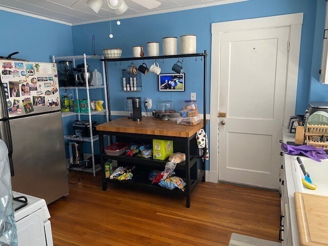 Building Photo - 70 Prospect St