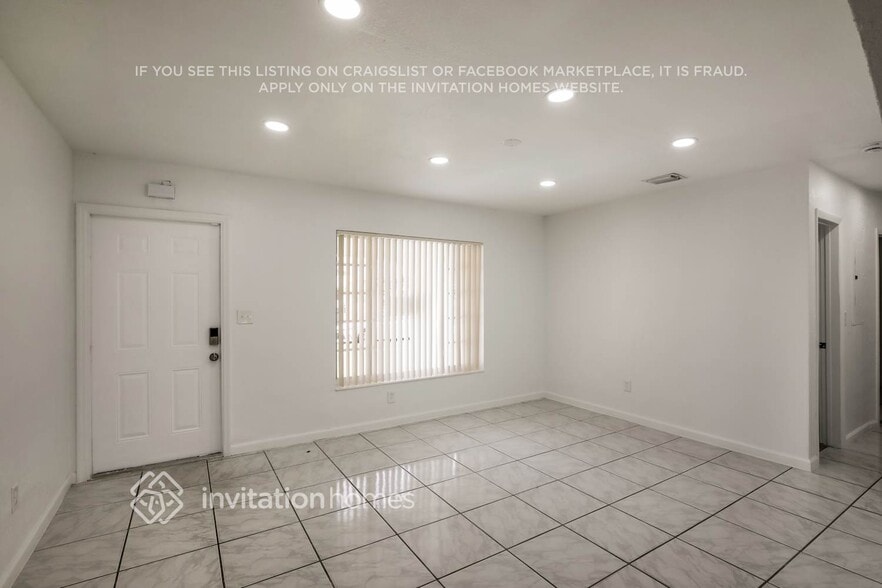 Building Photo - 14544 SW 105th Ct