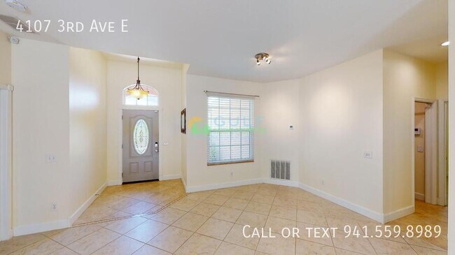 Building Photo - 4107 3rd Ave E