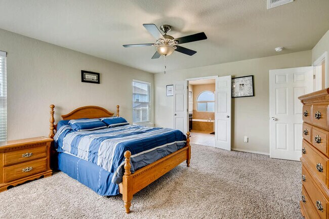 Building Photo - 2940 Mistywood Ln