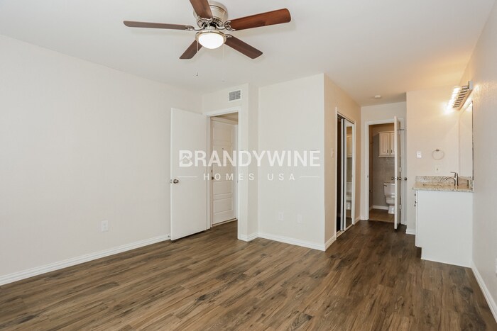 Building Photo - 120 Callender Dr