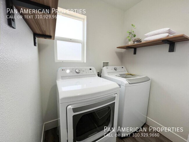 Building Photo - 1033 S Montebello Blvd