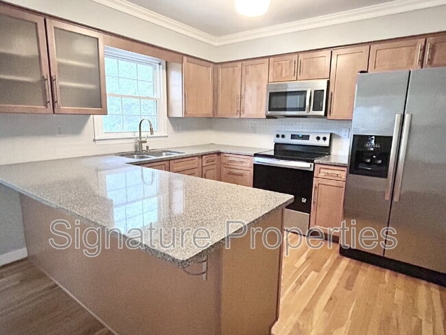 Building Photo - 11224 Church Grove Ct