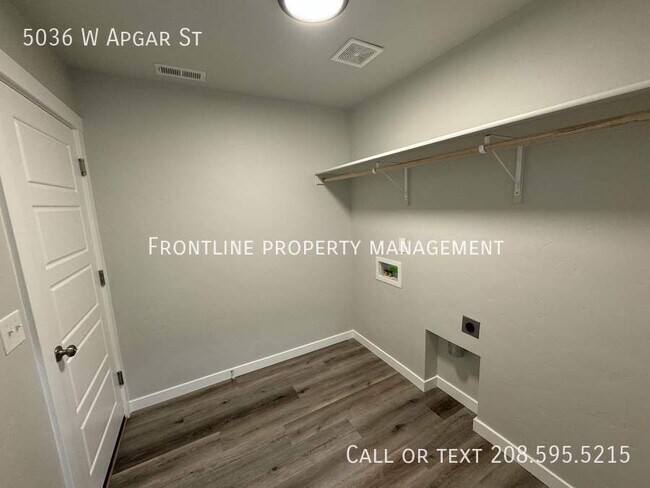 Building Photo - 5036 W Apgar St