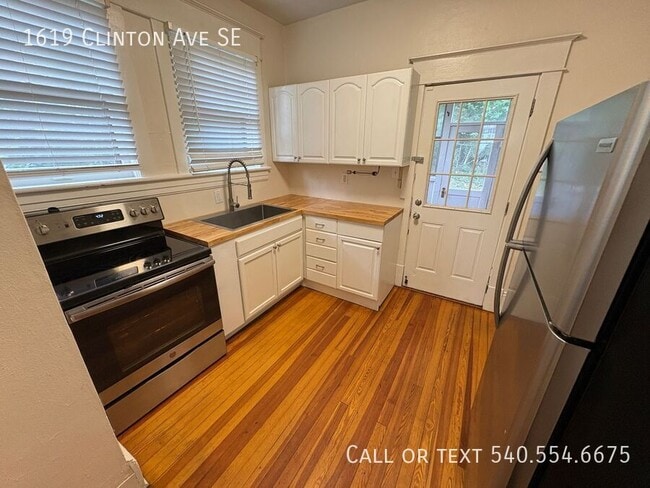 Building Photo - 1619 Clinton Ave SE