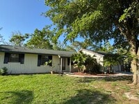 Building Photo - 13529 42nd Rd N