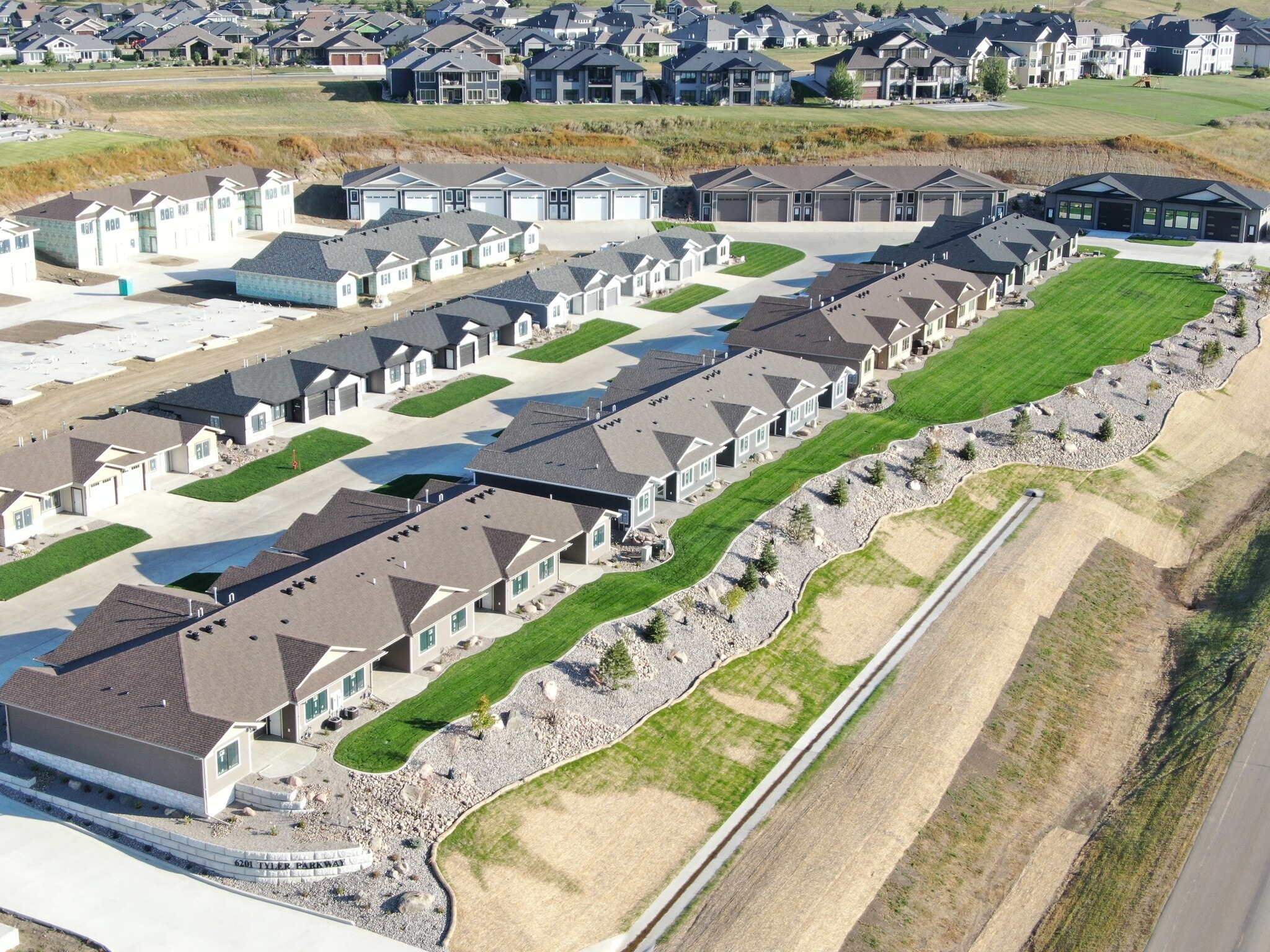 Building Photo - 6201 Tyler Pky