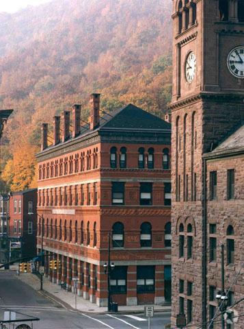 Primary Photo - Lehigh Coal and Navigation