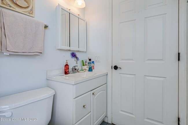 Building Photo - 2240 Marsh Harbor Ave