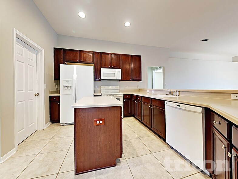 Building Photo - 4412 Windmill Pointe Dr