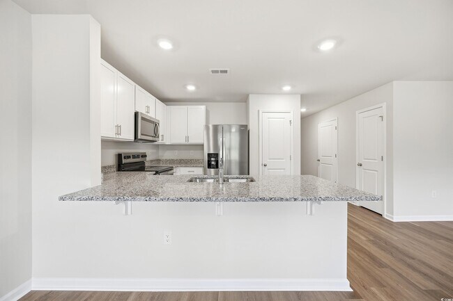 Building Photo - 322 Honeystone St