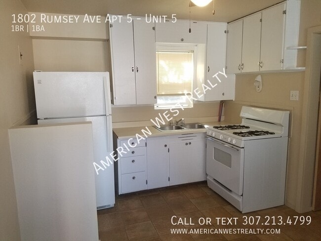 Primary Photo - 1802 Rumsey Ave