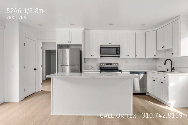 Building Photo - 5246 1/2 8th-