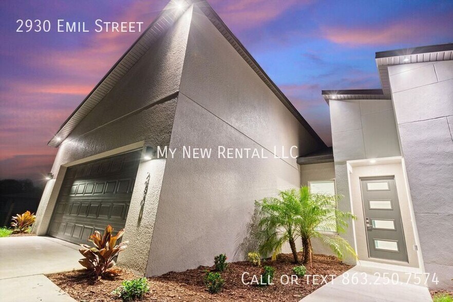 Building Photo - 2930 Emil St