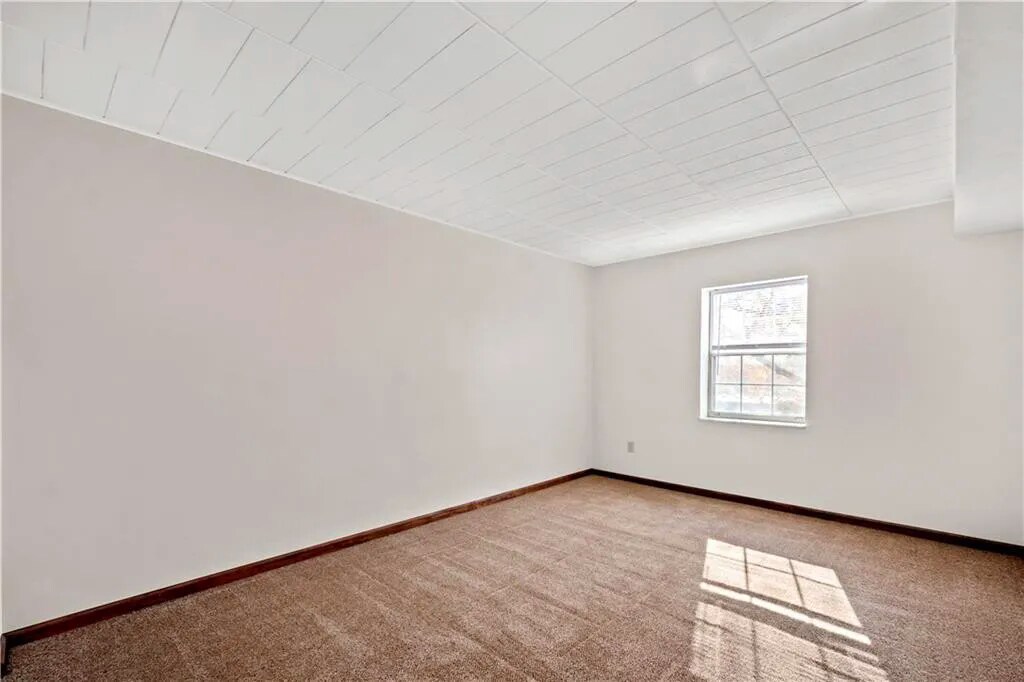 Building Photo - 603 Calais Dr