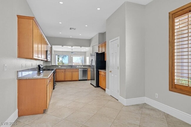 Building Photo - 34 Hunt Valley Trail