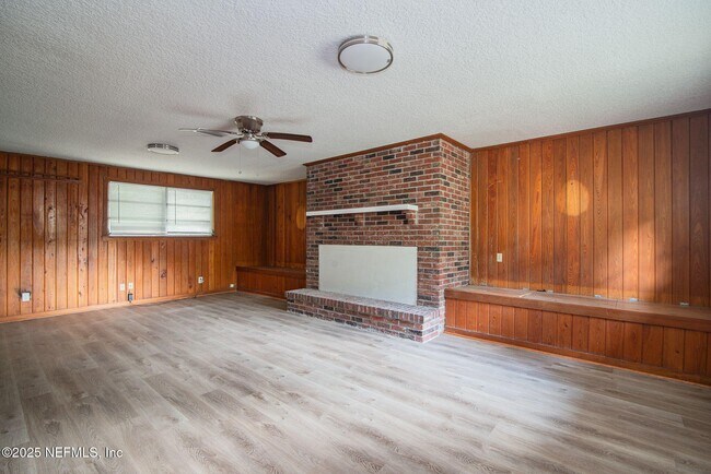 Building Photo - 1311 Pullen Rd