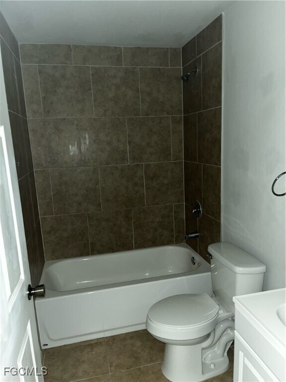 Primary Photo - 1022 NE 8th Pl