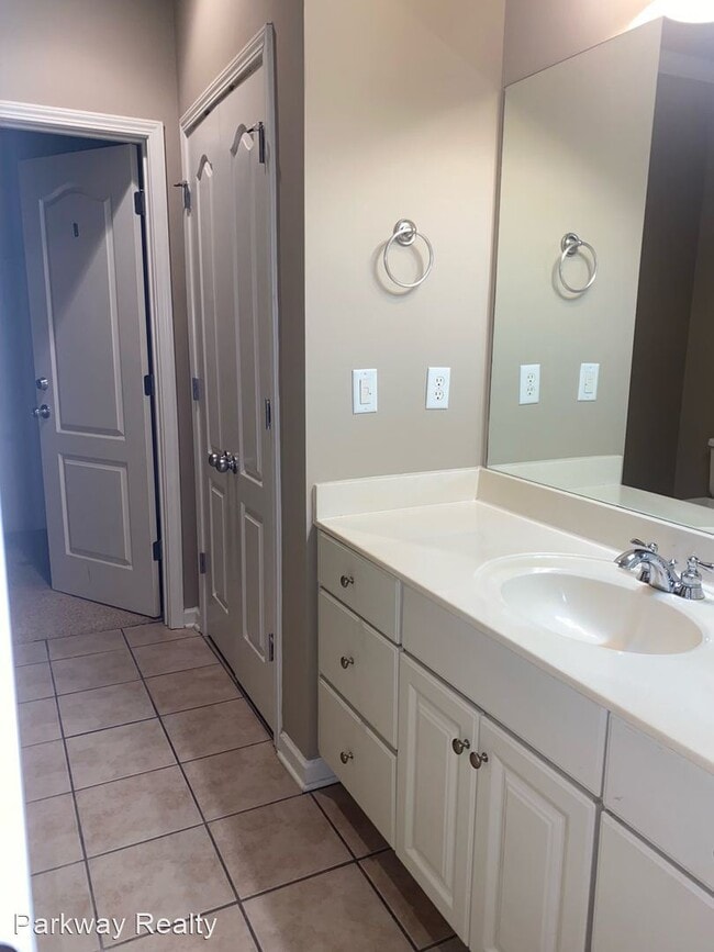 Building Photo - 3 br, 2.5 bath House - 2526 Acton Park Lane